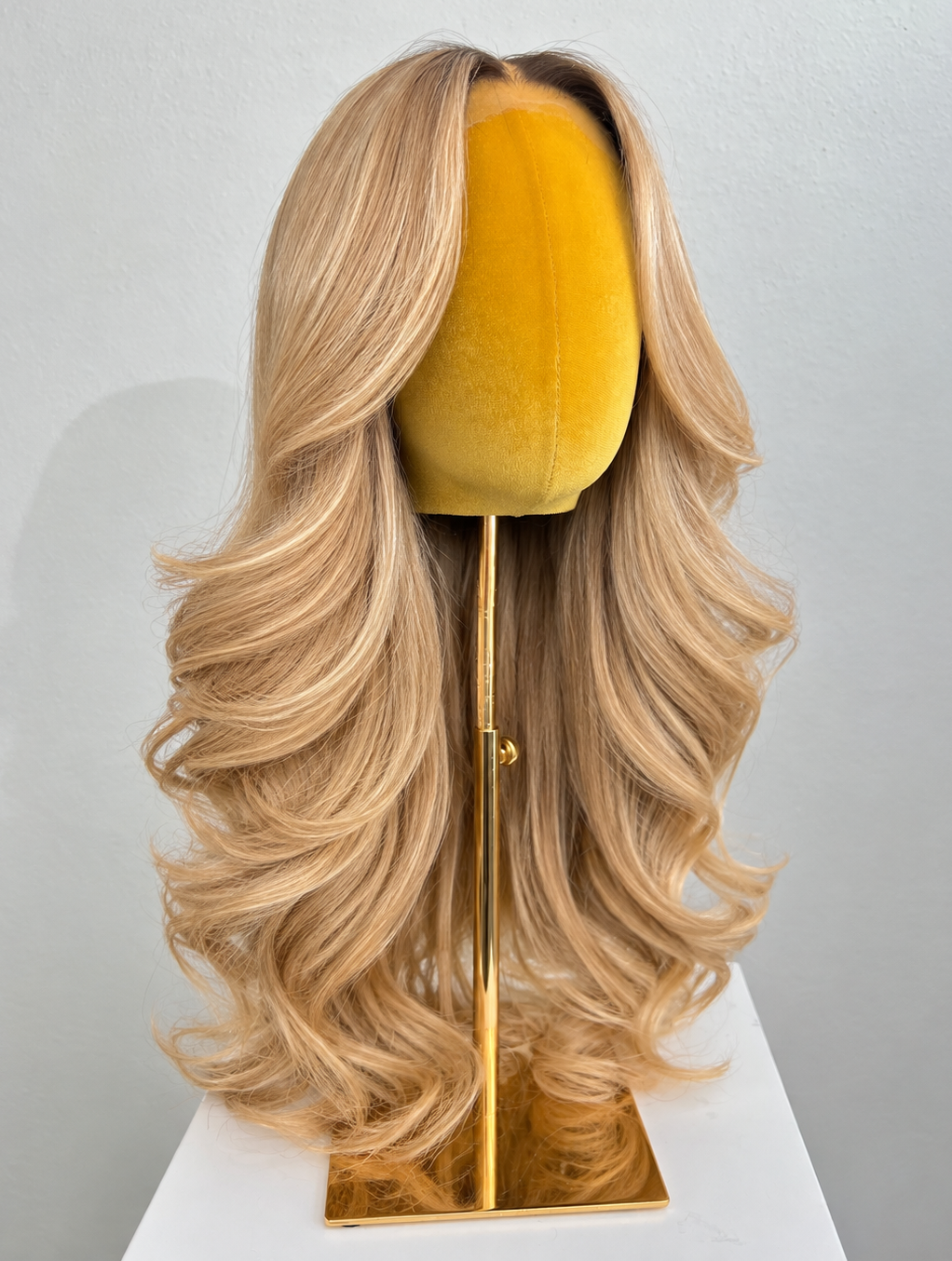 bB Prive: Custom Blonde Wig
