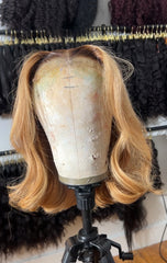 Honey Blonde Lob 14”